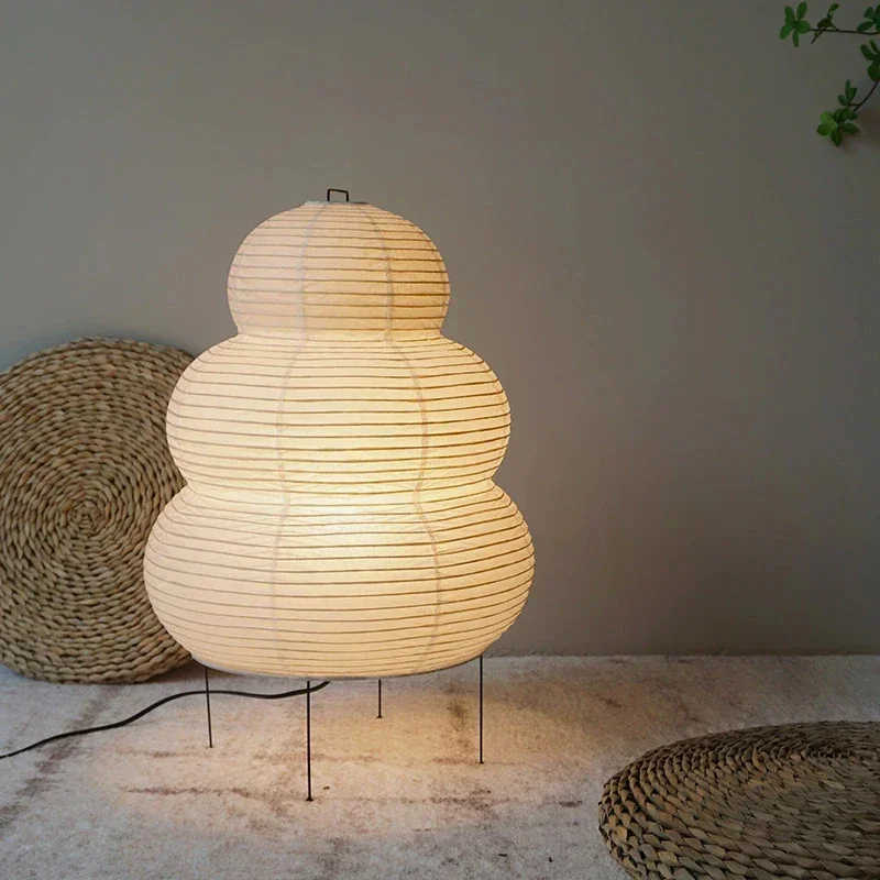 Lámpara de pie con trípode Wab - Floor Lamp Tripod reseña y precio