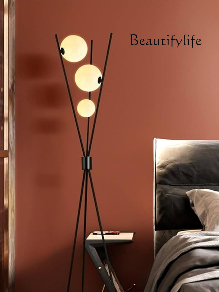 Lámpara de pie con diseño de l - Floor Lamp Tripod reseña y precio
